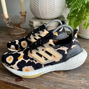 adidas Ultraboost 21 X Marimekko Women’s 7.5 Running Trainers Sneakers Shoe NWOT